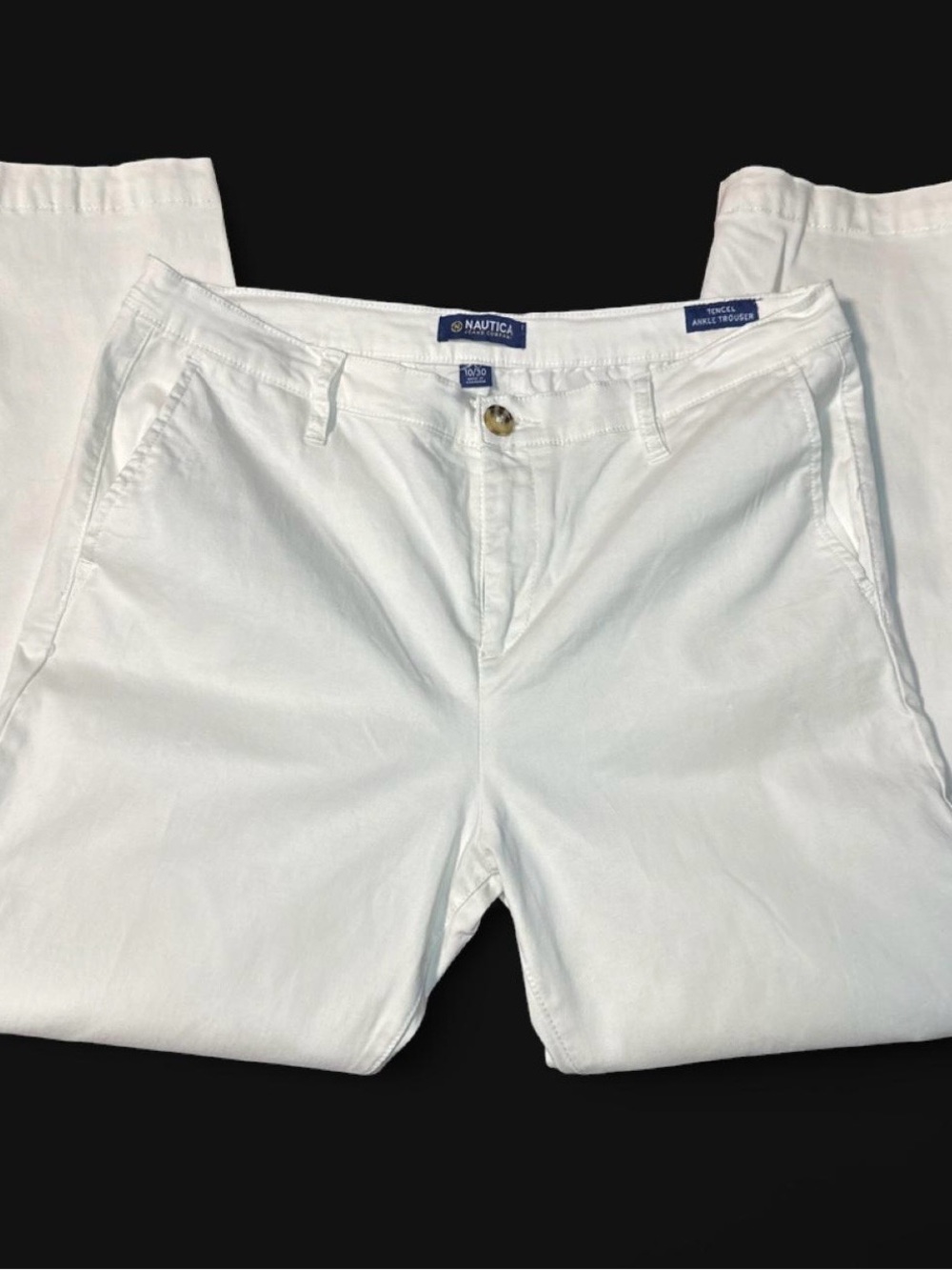 Nautica Women’s White Straight Leg Jeans